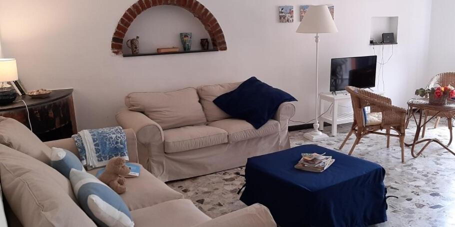 Joivy Spacious 2 Bedroom Apt With Terrace At The Heart Of The Βερνάτσα Εξωτερικό φωτογραφία