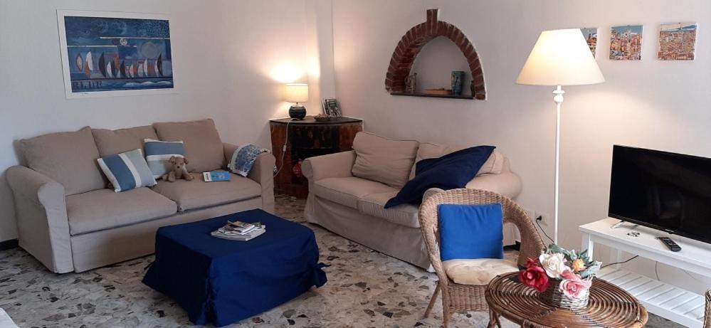 Joivy Spacious 2 Bedroom Apt With Terrace At The Heart Of The Βερνάτσα Εξωτερικό φωτογραφία