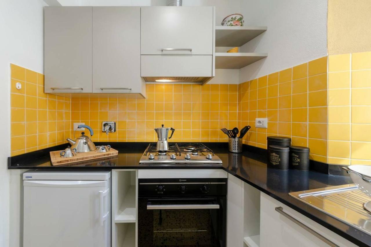 Joivy Spacious 2 Bedroom Apt With Terrace At The Heart Of The Βερνάτσα Εξωτερικό φωτογραφία